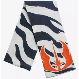 NWOT Star Wars Ahsoka Tano Scarf Her Universe The Clone Wars The Mandalorian